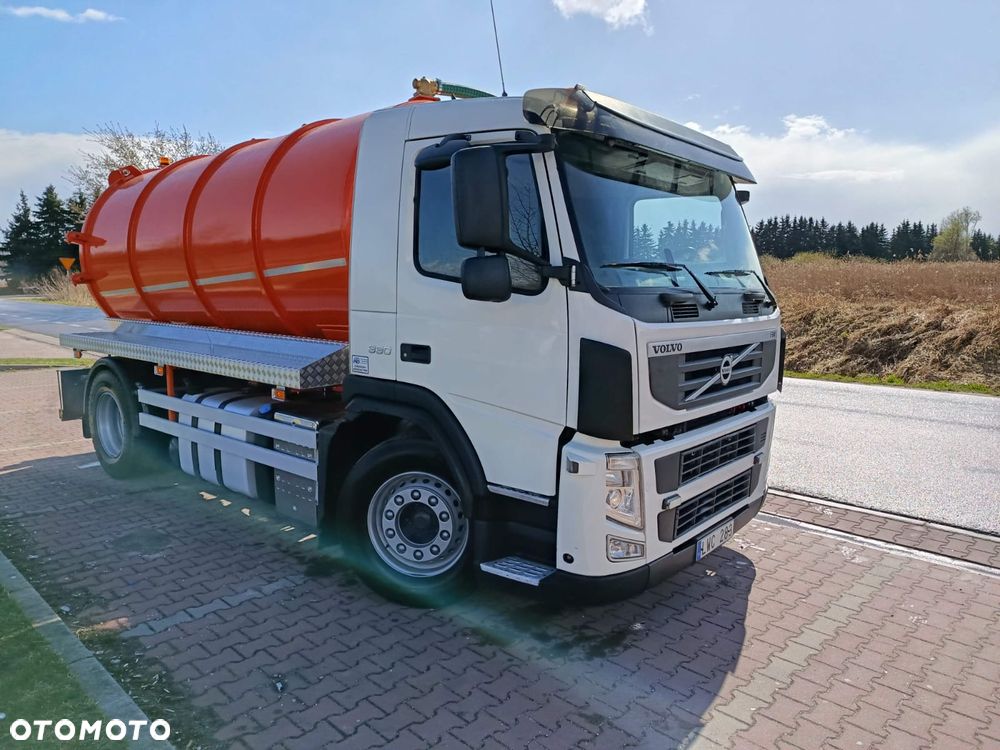 Volvo FM 330 - 2
