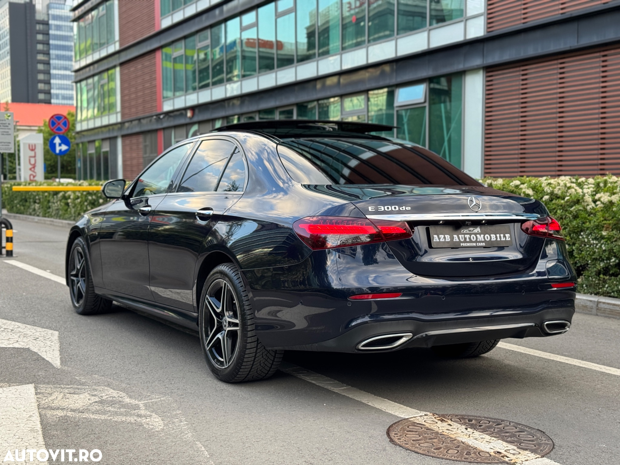 Mercedes-Benz E 300 de T 9G-TRONIC AMG Line - 10