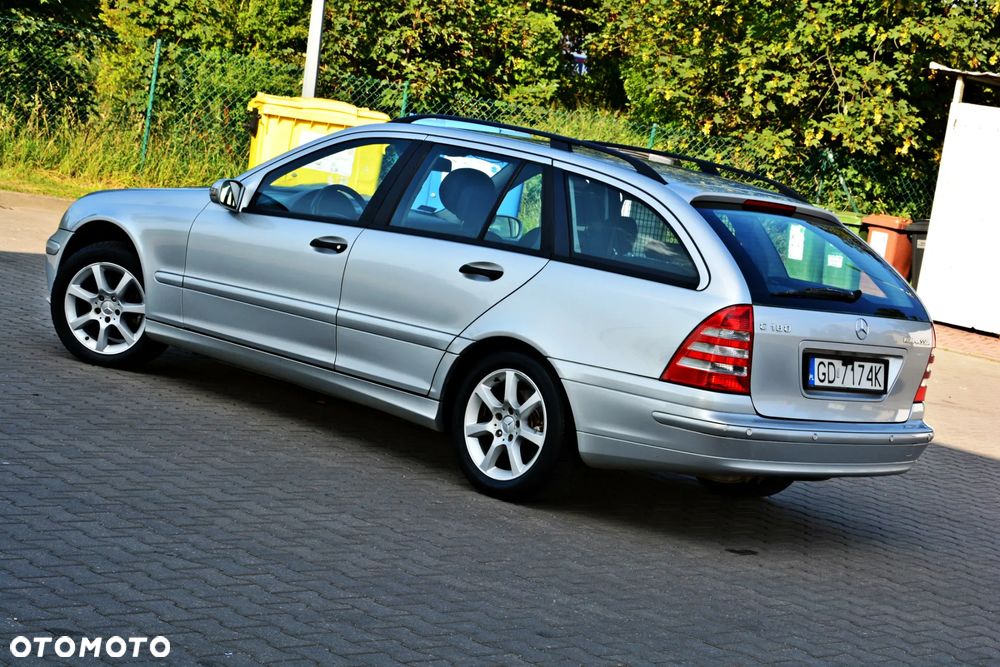 Mercedes-Benz Klasa C 180 Kompressor Classic - 24