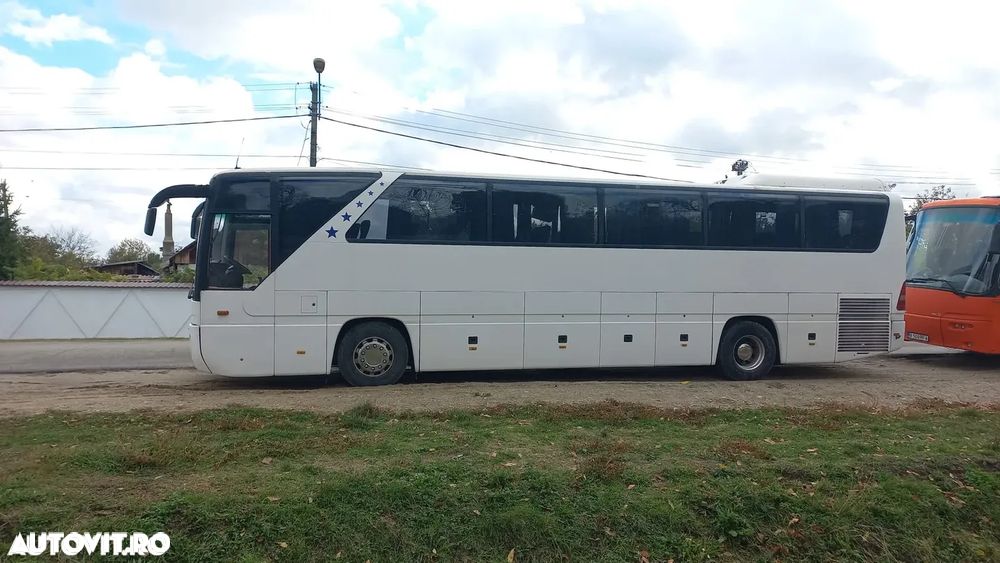 Mercedes-Benz TOURISMO - 4