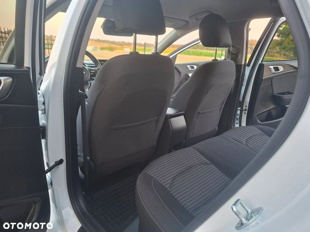 Kia Ceed 1.5 T-GDI L - 9