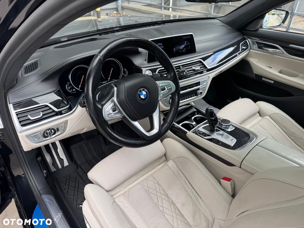 BMW Seria 7 750Ld xDrive - 14