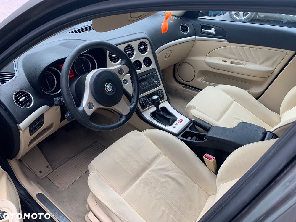 Alfa Romeo 159 1.9 JTDM 16V DPF Distinctive - 3