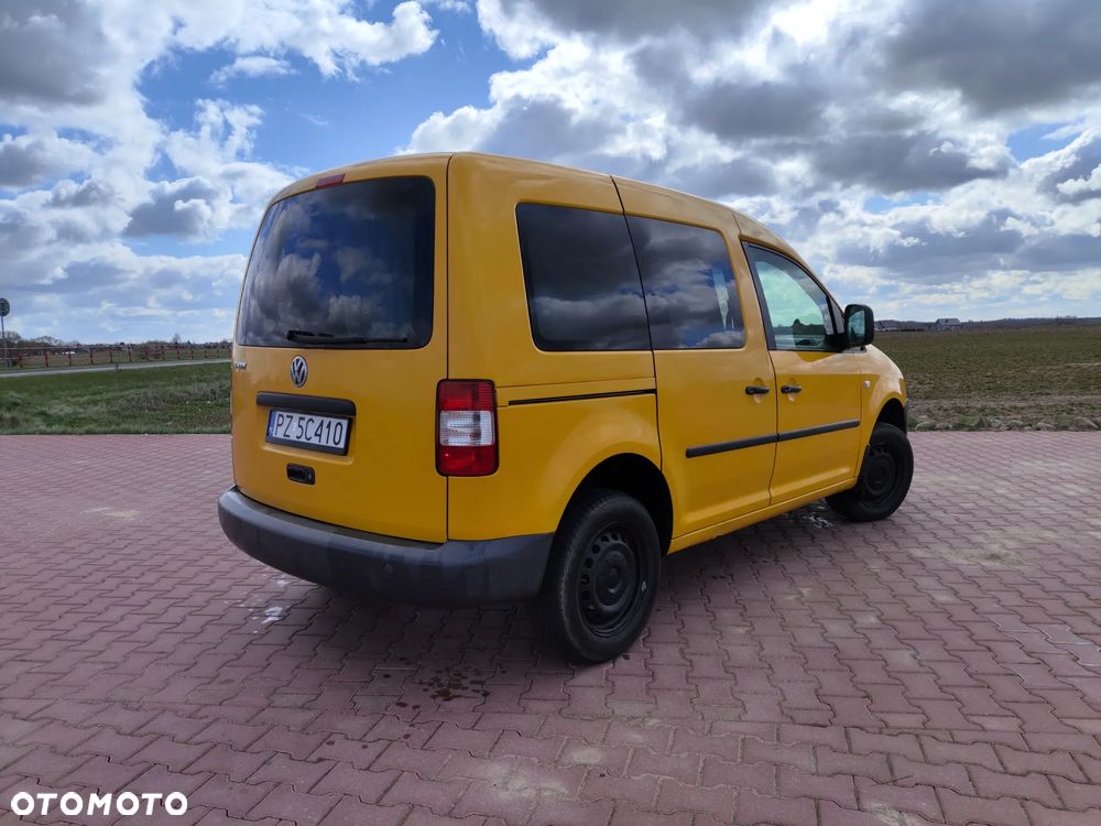 Volkswagen Caddy - 4