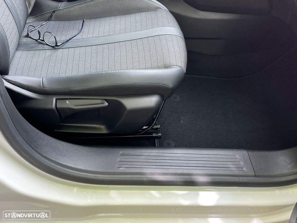 Peugeot 2008 PureTech 100 Style - 26