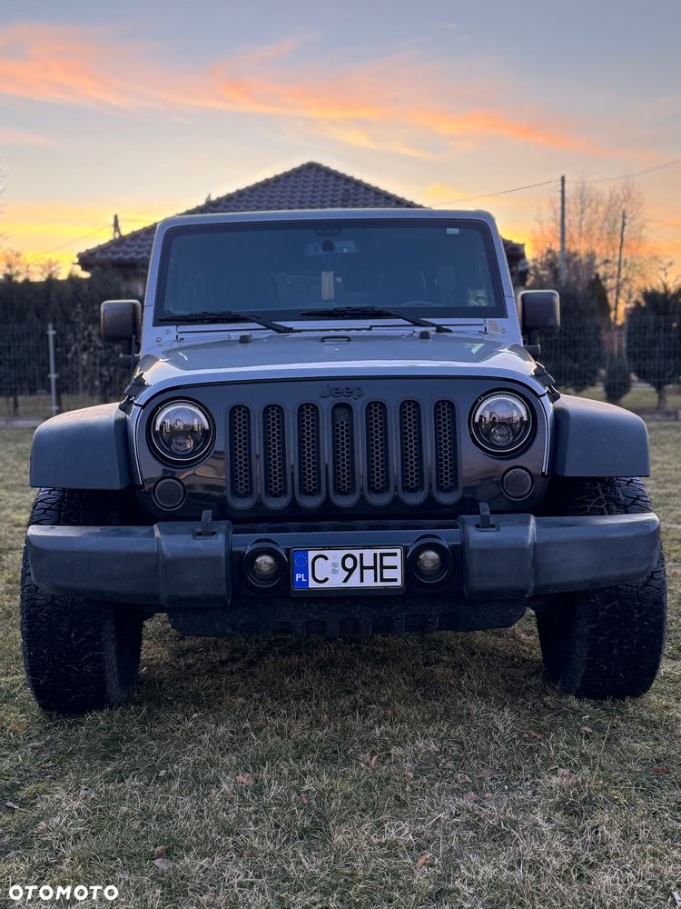 Jeep Wrangler - 3