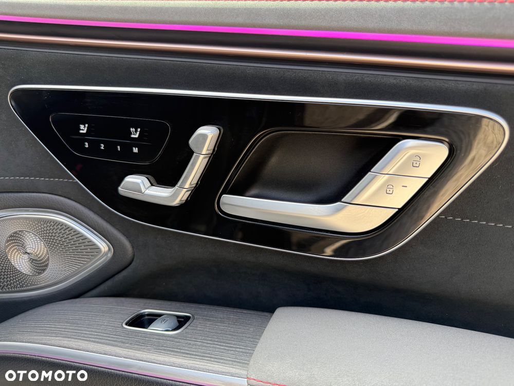 Mercedes-Benz EQS 450+ AMG Line - 12