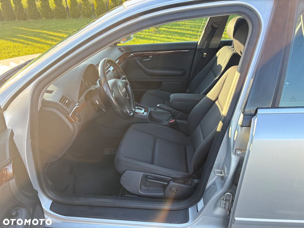 Audi A4 Avant - 7