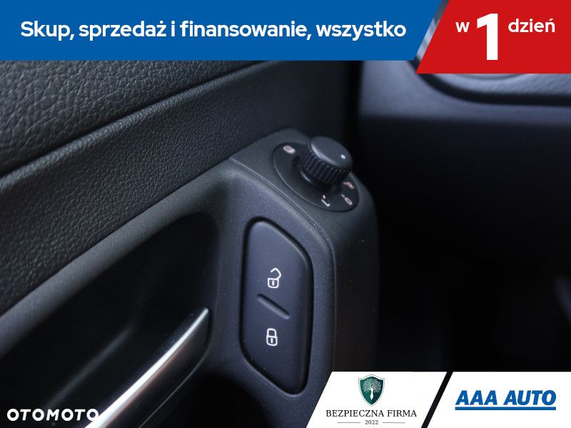 Volkswagen Polo - 17