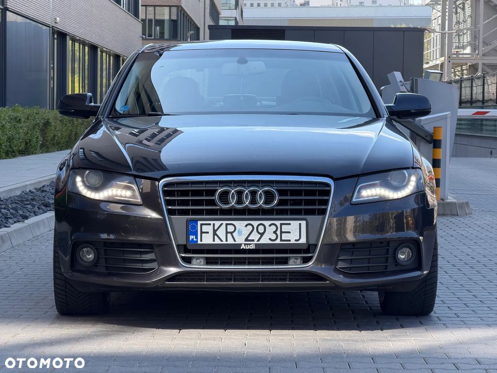 Audi A4 Limousine 2.0 TDI DPF multitronic Ambition - 2
