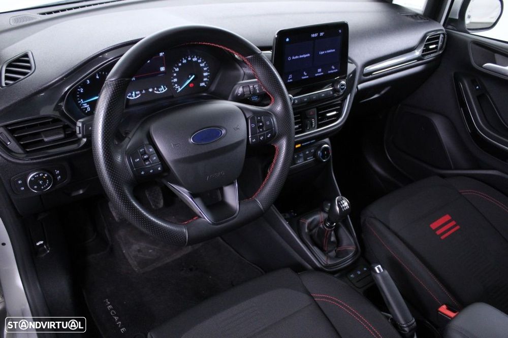 Ford Fiesta 1.0 EcoBoost ST-Line - 34
