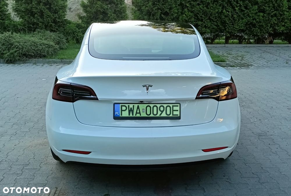 Tesla Model 3 Long Range AWD Premium - 14