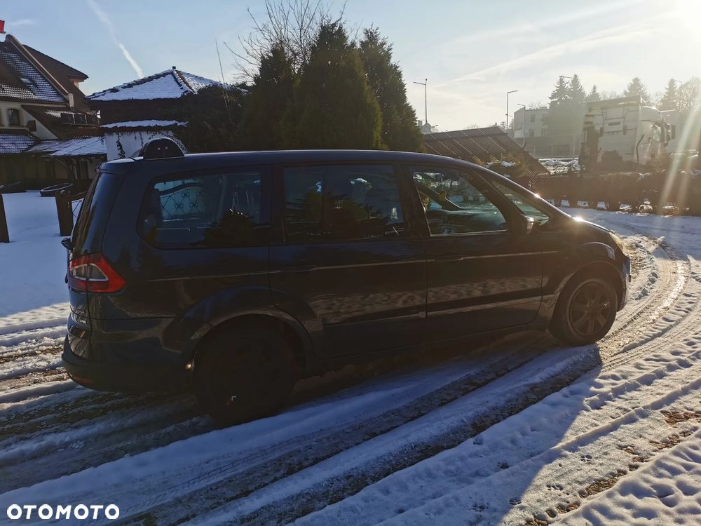 Ford Galaxy 2.0 TDCi Ghia - 4