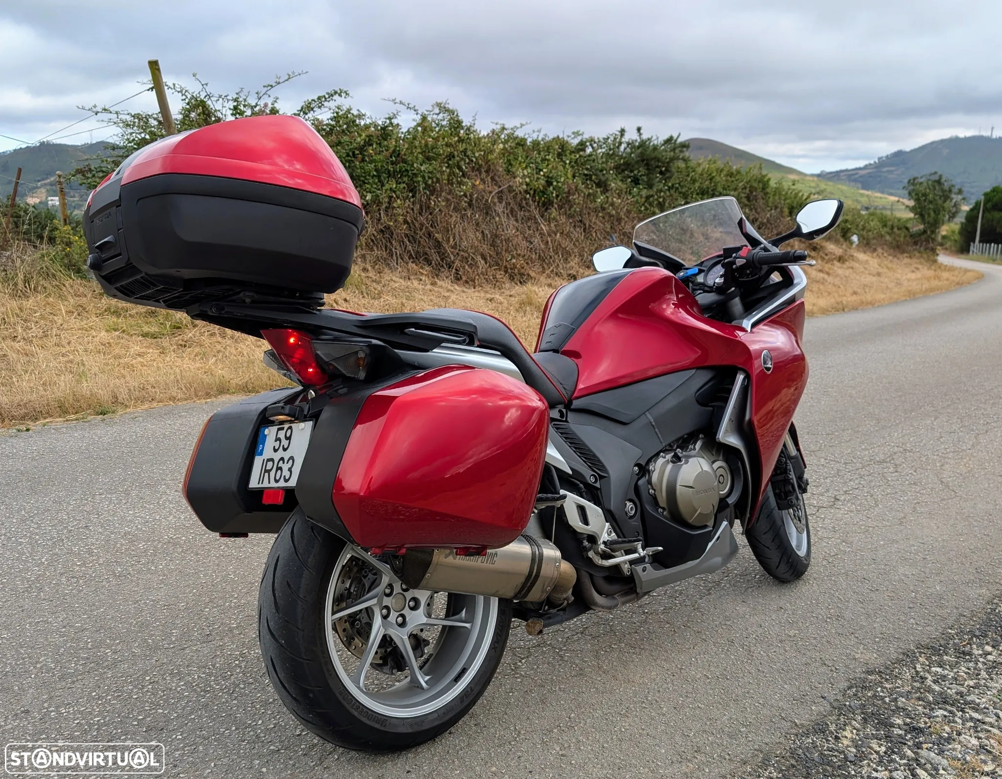 Honda VFR 1200F - 5