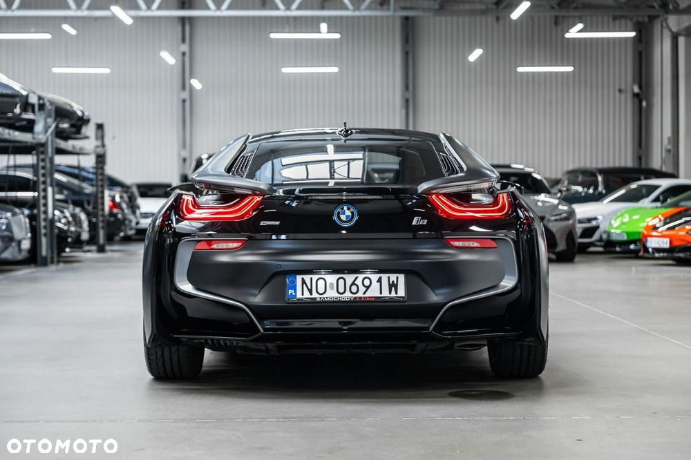 BMW i8 - 9