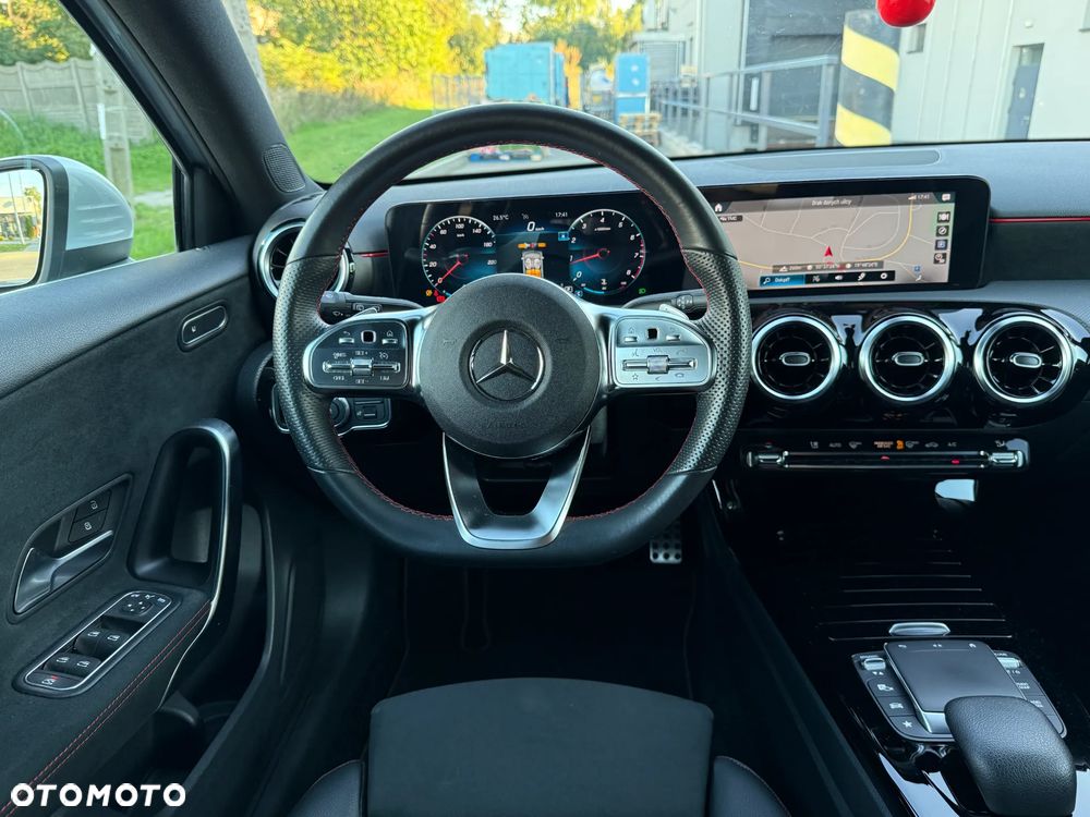 Mercedes-Benz Klasa A 180 AMG Line 7G-DCT - 10