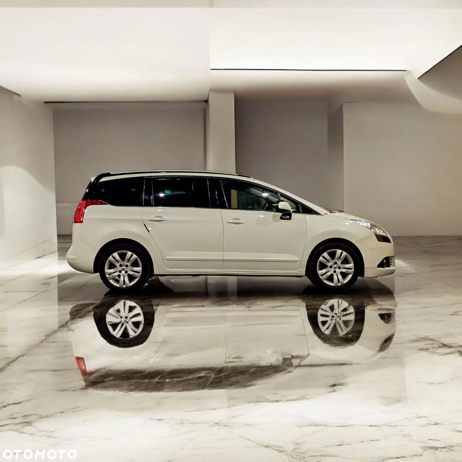 Peugeot 5008 1.6 HDi Access 7os - 7