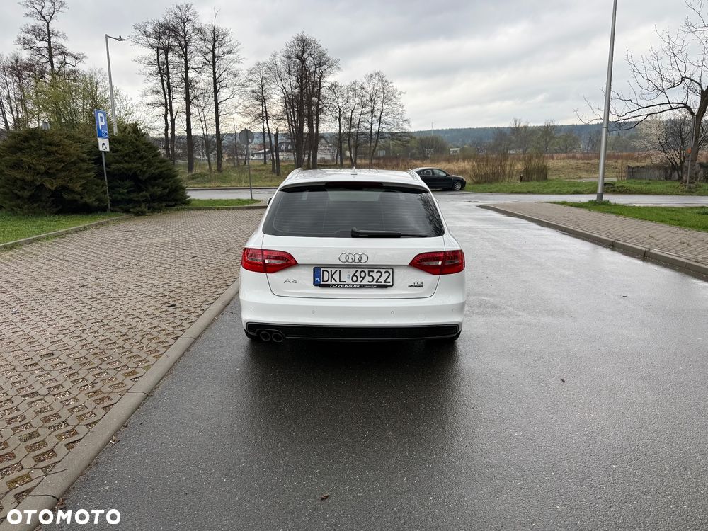 Audi A4 Avant 2.0 TDI DPF clean diesel quattro S tronic S line Sportpaket - 5