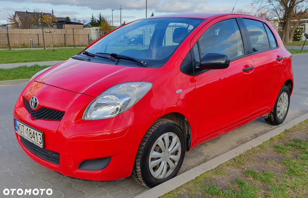 Toyota Yaris 1.0 Terra - 3