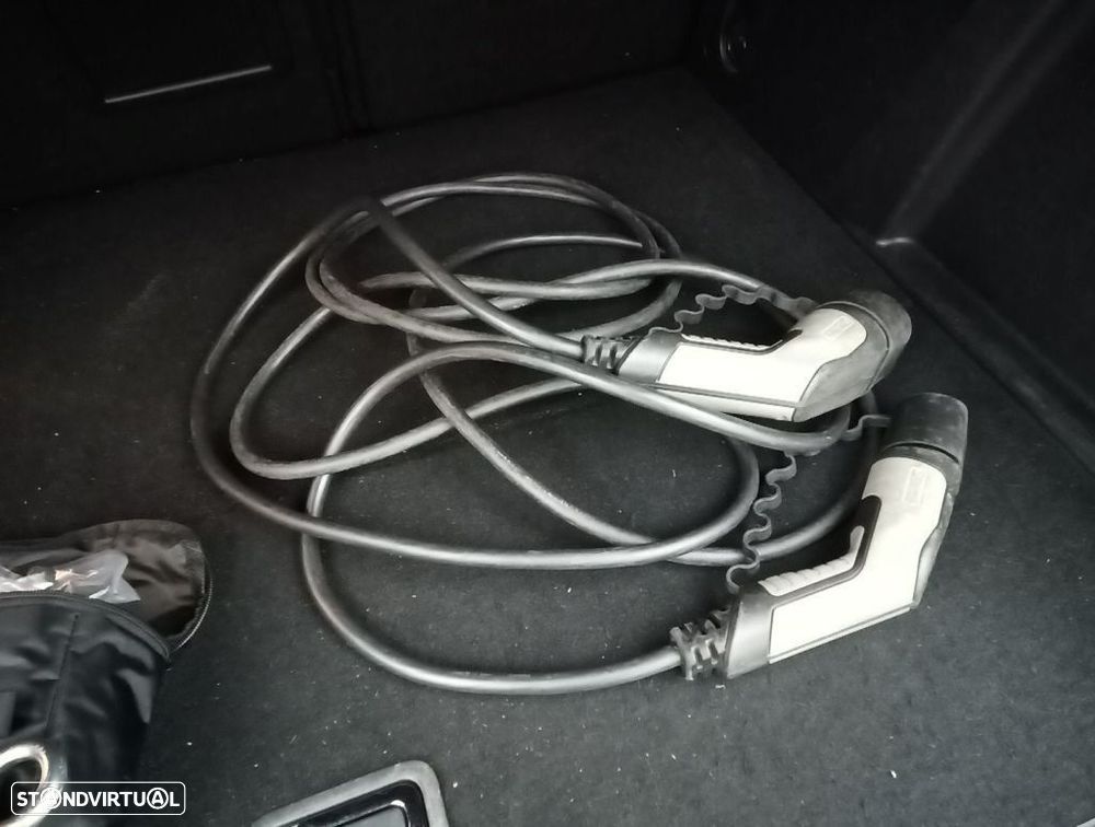 Peugeot 3008 1.6 Hybrid Allure e-EAT8 - 14