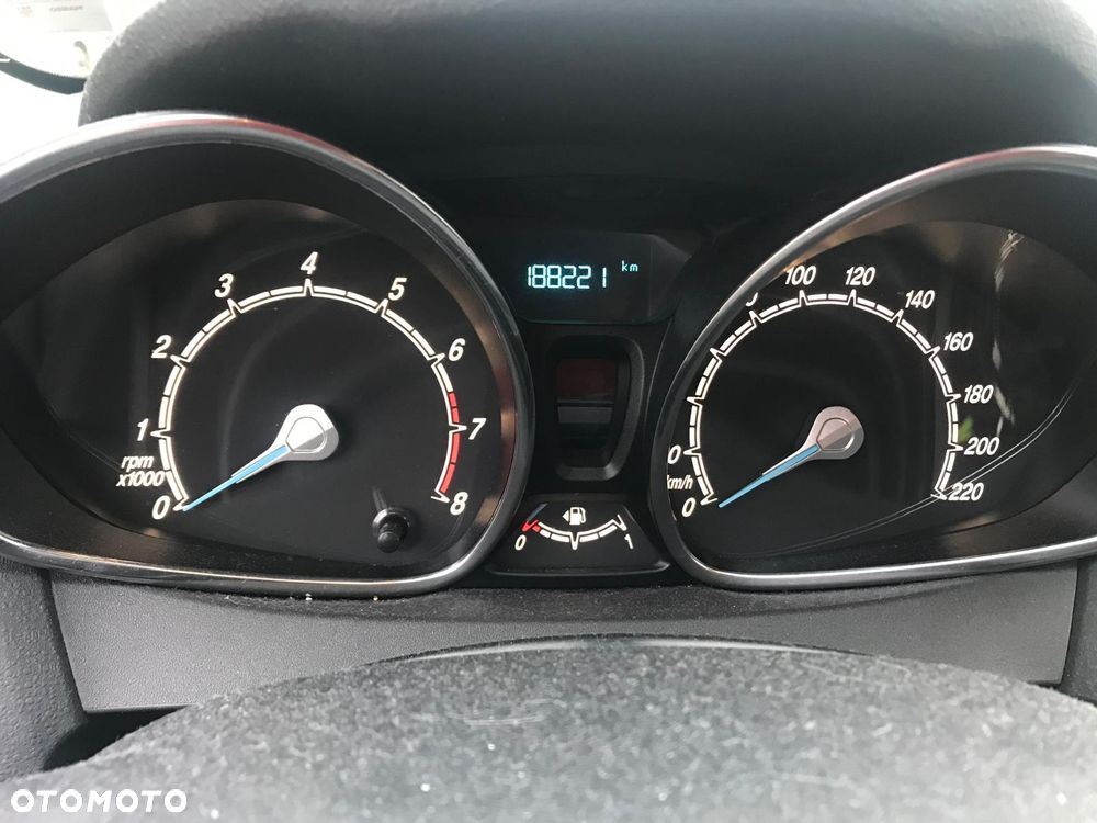 Ford Fiesta 1.0 EcoBoost ST-Line - 10