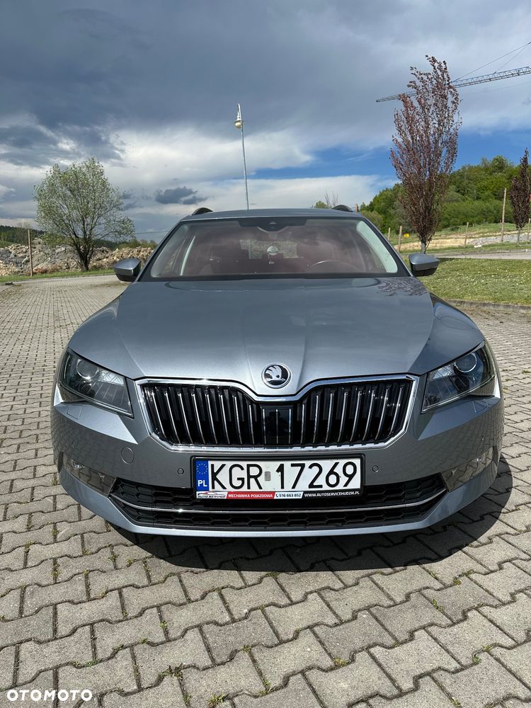 Skoda Superb 2.0 TDI Active DSG - 2