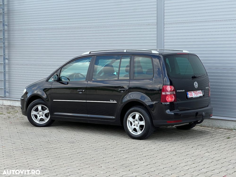 Volkswagen Touran 2.0 TDI Comfortline - 6