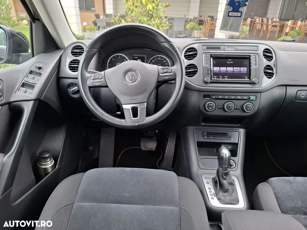 Volkswagen Tiguan 2.0 TDI SCR 4MOTION BlueMotion Technology DSG Exclusive - 2