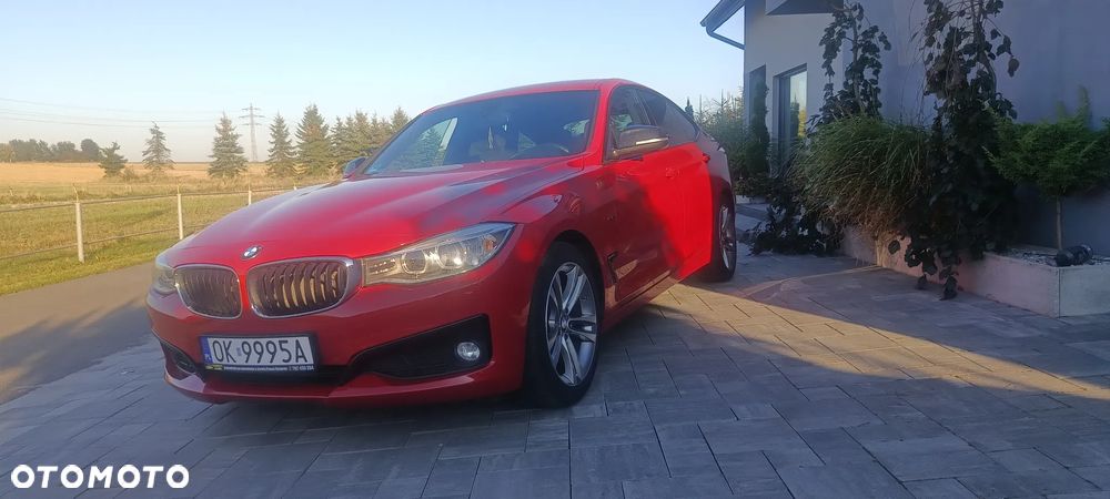 BMW Seria 3 318d Sport Line - 19