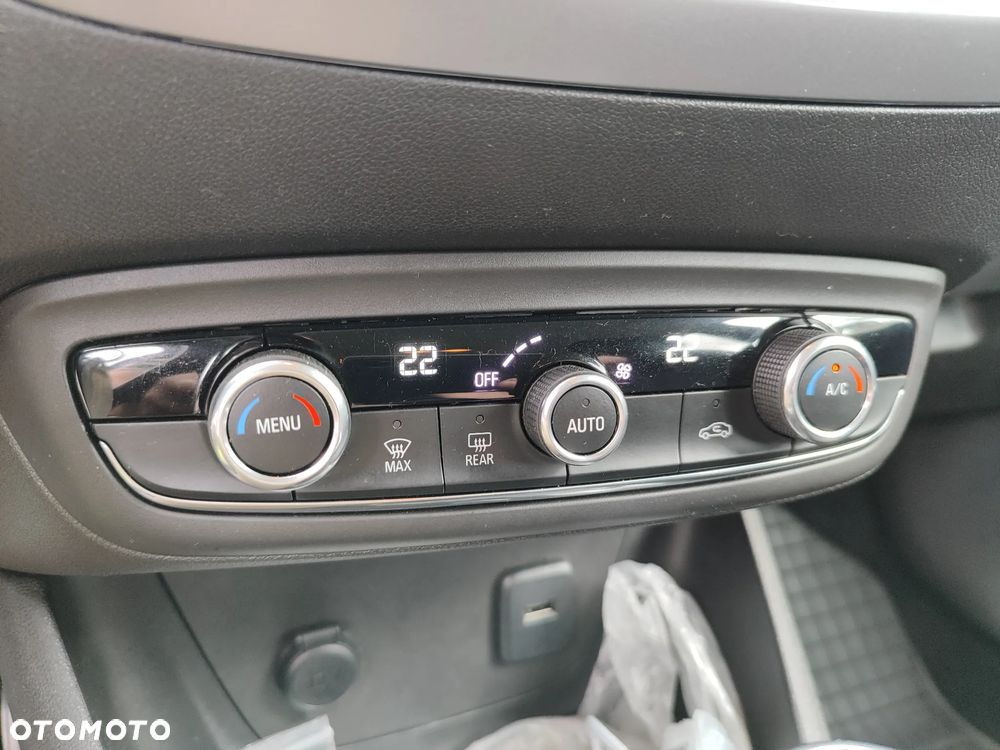 Opel Crossland X 1.2 T Elite S&S - 13