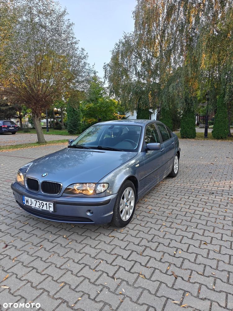 BMW 318I 2002 photo 2