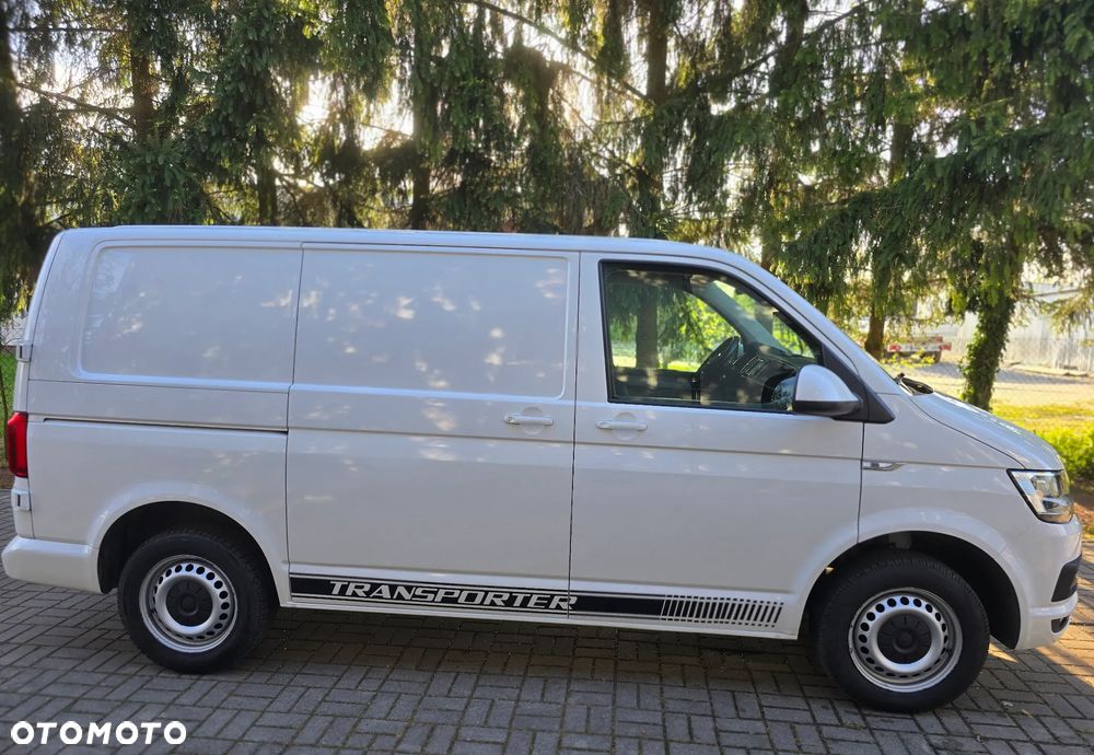 Volkswagen Transporter - 14