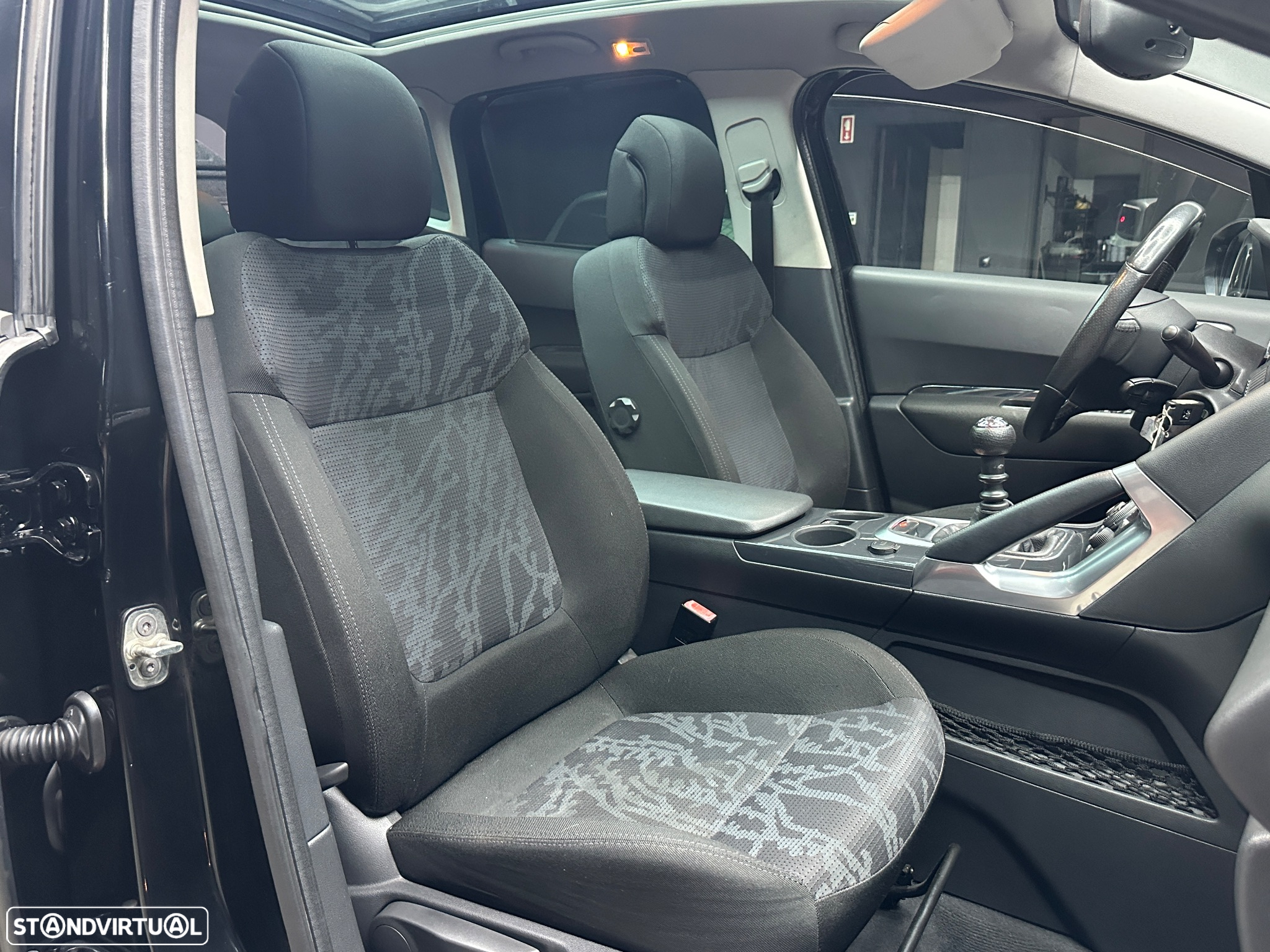 Peugeot 3008 1.6 HDi Sport - 21