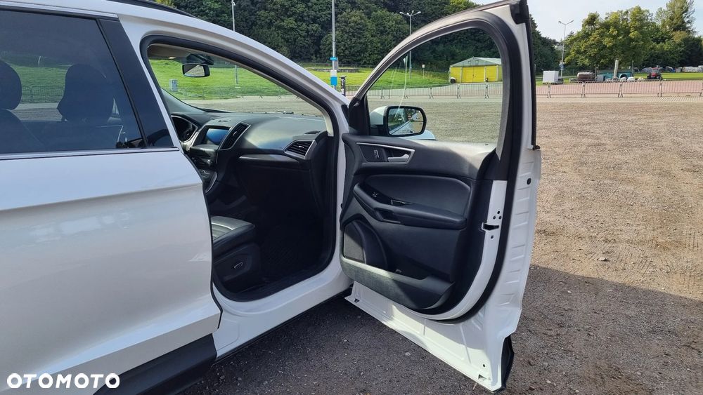 Ford Edge - 16