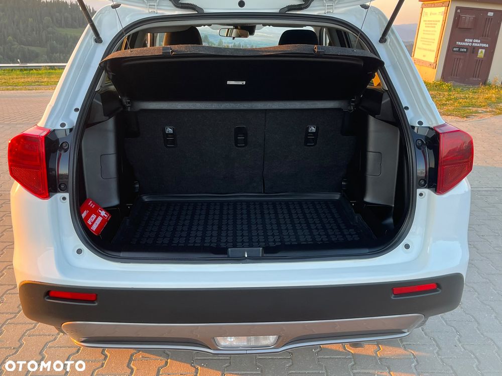 Suzuki Vitara 1.4 Boosterjet Premium 4WD - 12