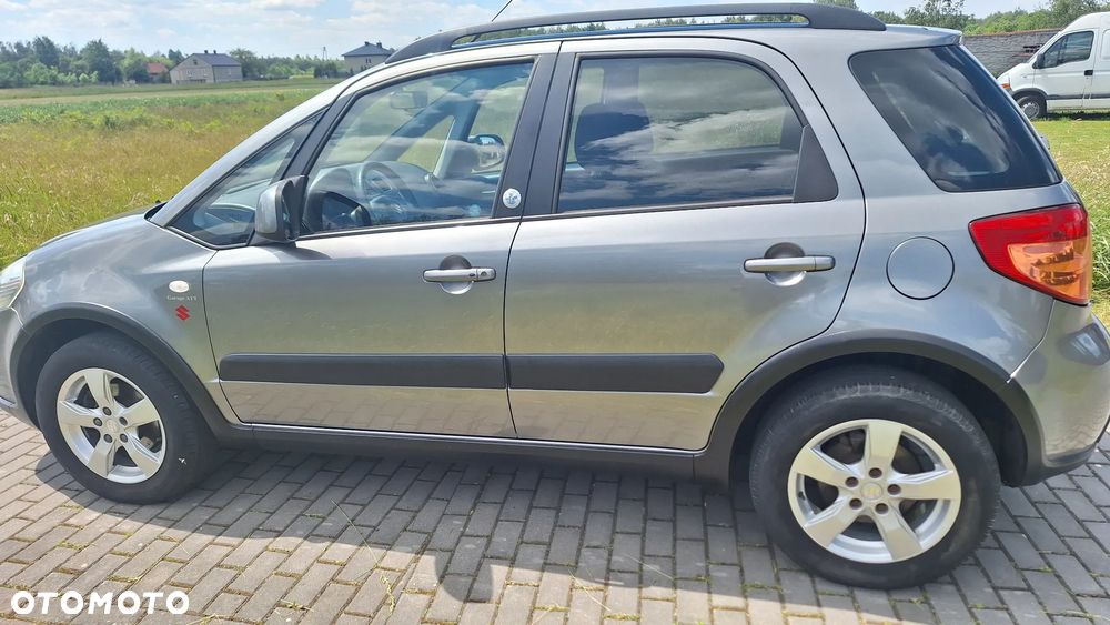Suzuki SX4 1.6 VVT 4x4 Limited - 10