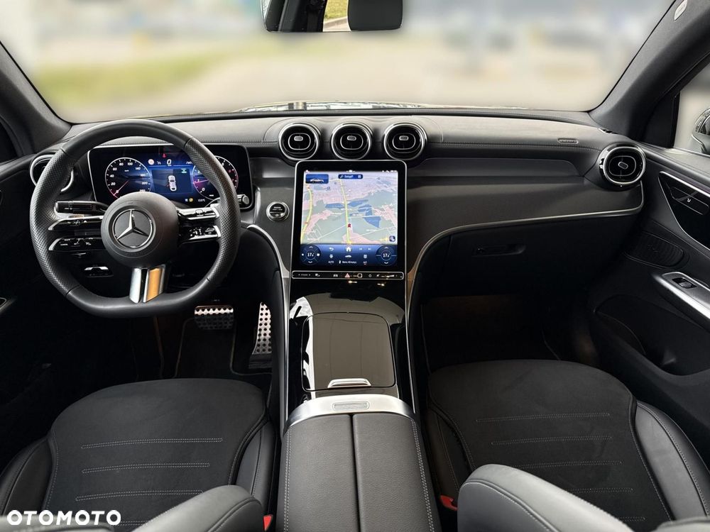 Mercedes-Benz GLC - 17