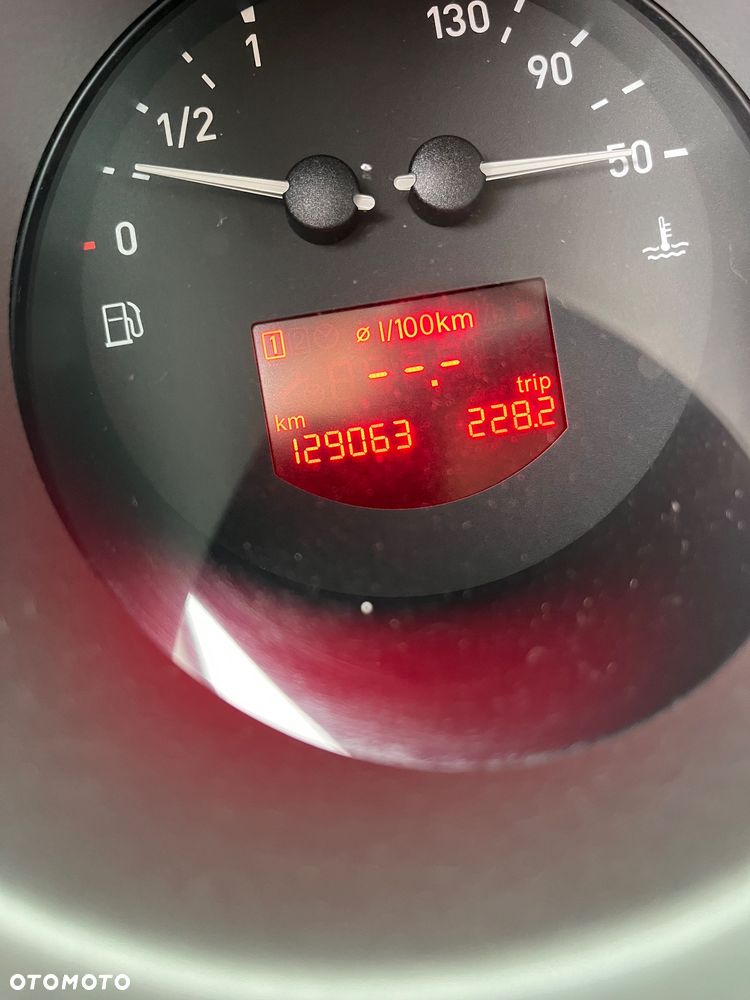 Volkswagen Golf - 9