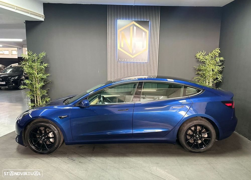 Tesla Model 3 Standard Range Plus RWD - 3