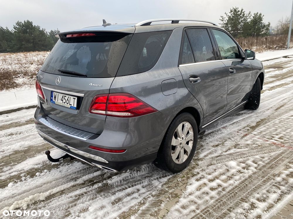 Mercedes-Benz GLE 250 d 4-Matic - 6