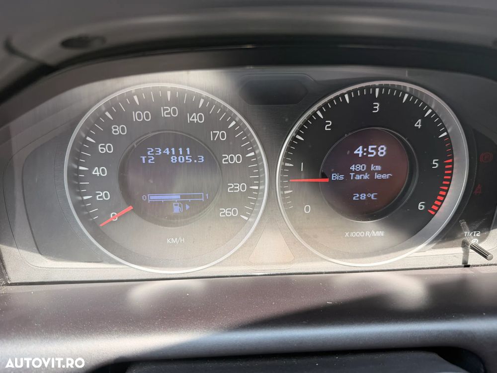 Volvo XC 60 D3 Start-Stop Momentum - 5