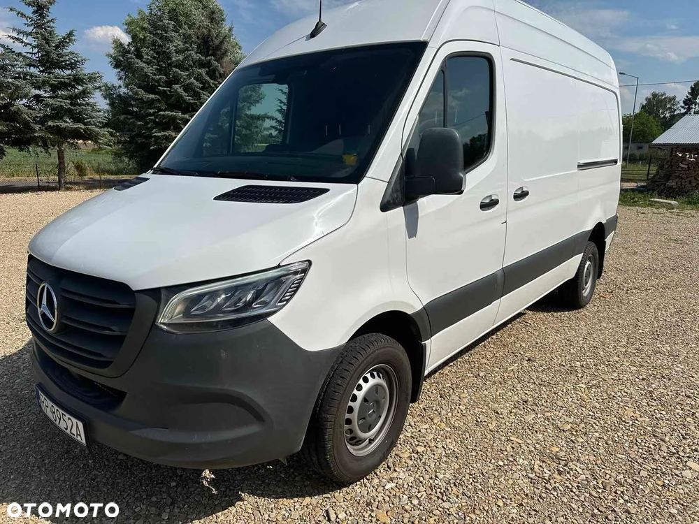 Mercedes-Benz Sprinter 319 - 2