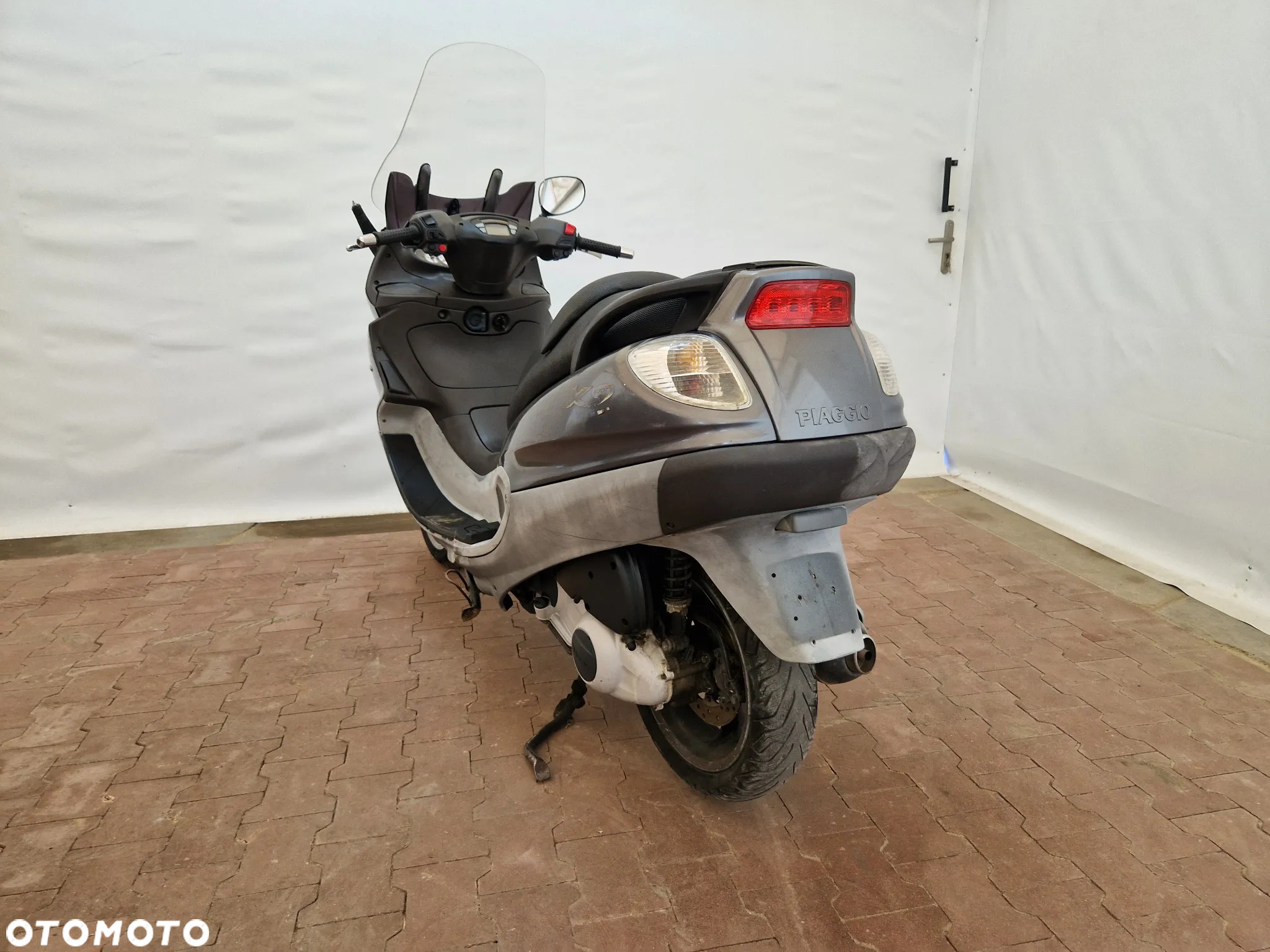 Piaggio X9 - 5