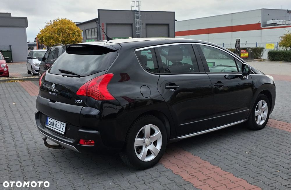 Peugeot 3008 2.0 HDi HYbrid4 - 4