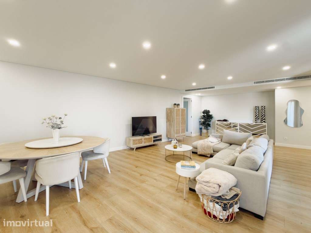Apartamento T3 em Porto Salvo de Construção Recente - Grande imagem: 3/36