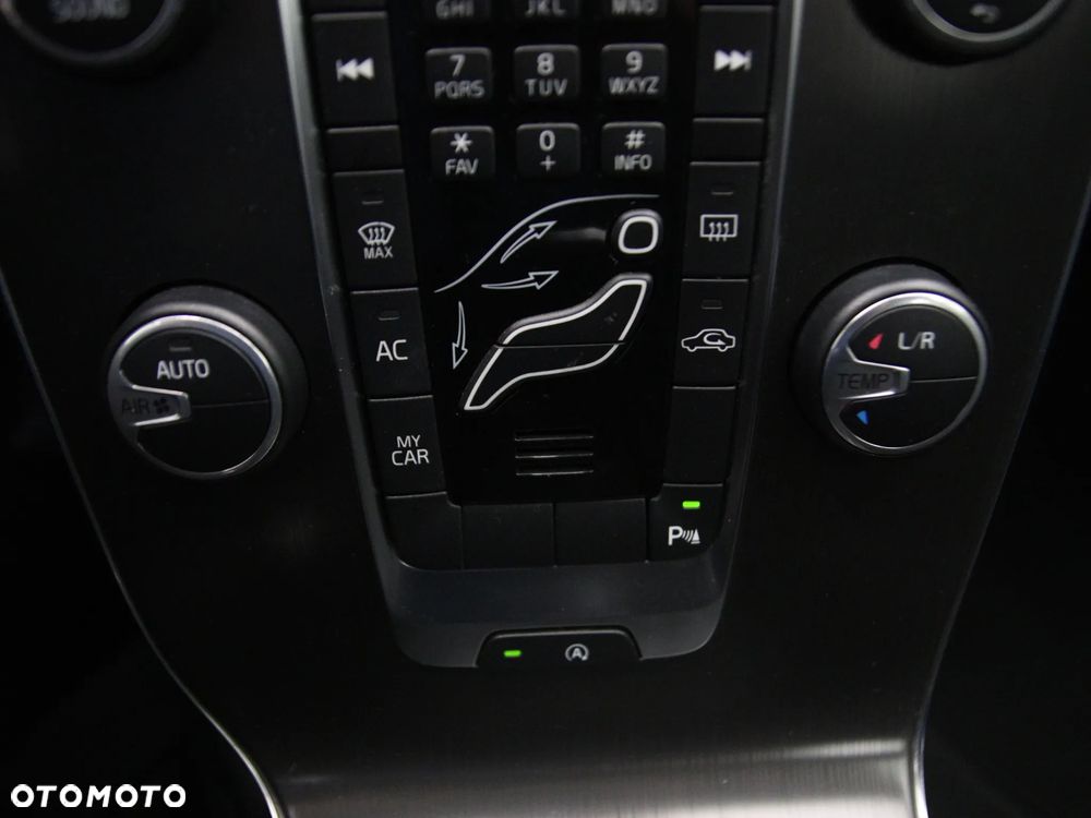 Volvo V40 - 20