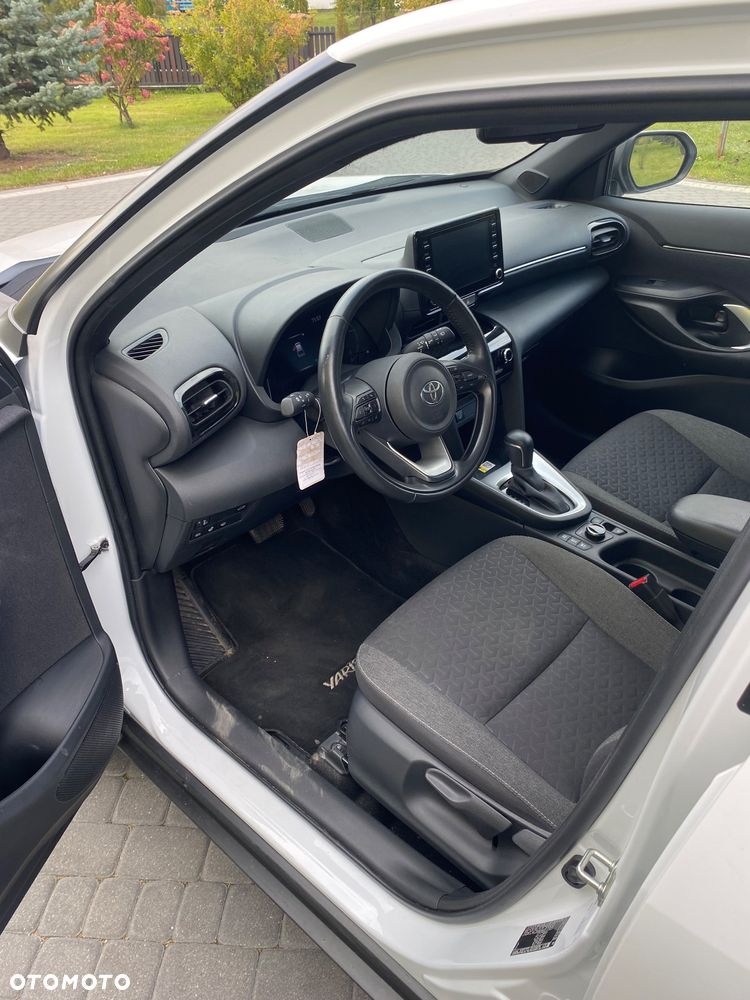 Toyota Yaris Cross Hybrid 1.5 Executive AWD - 10