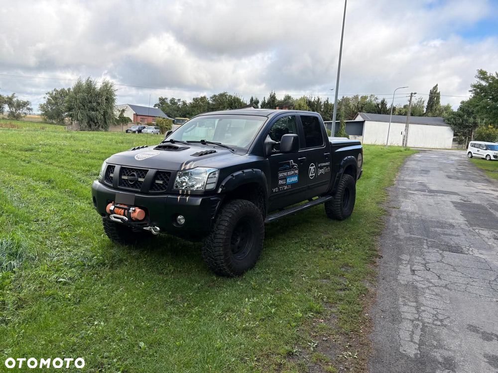 Nissan Titan 5.6 V8 SE Crew Cab - 1