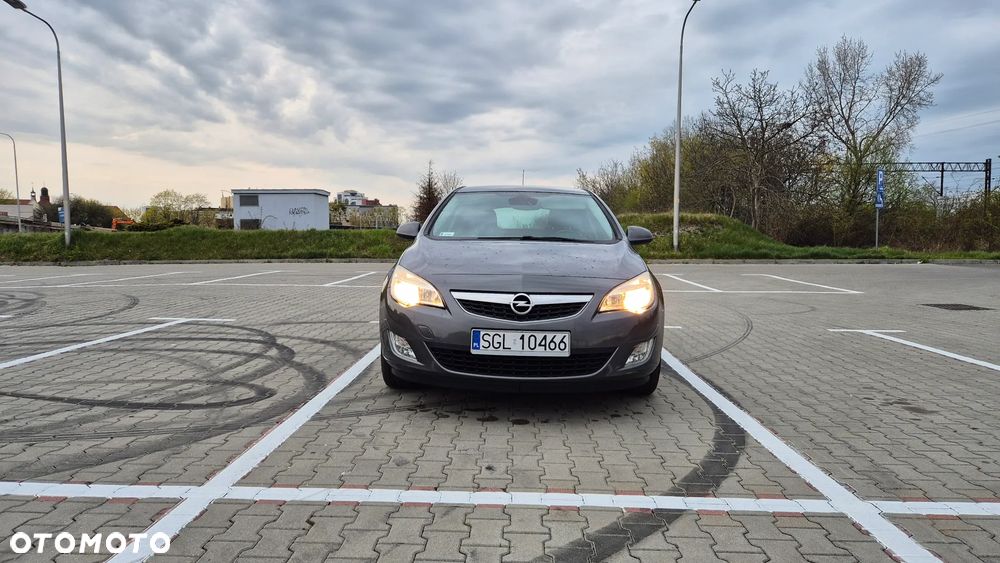 Opel Astra - 4