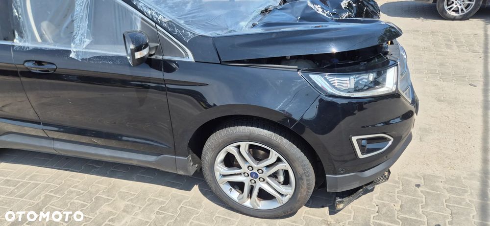 Ford Edge 2.0 TDCi Twin-Turbo 4WD Titanium - 5
